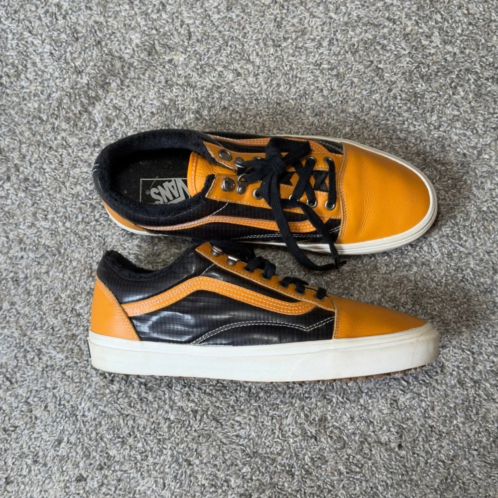 Vans Old Skool MTE Pumpkin Orange Black Leather Ripstop Sneakers Mens 11.5